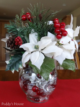 DIY Christmas Decorations - Poinsettia Centerpiece